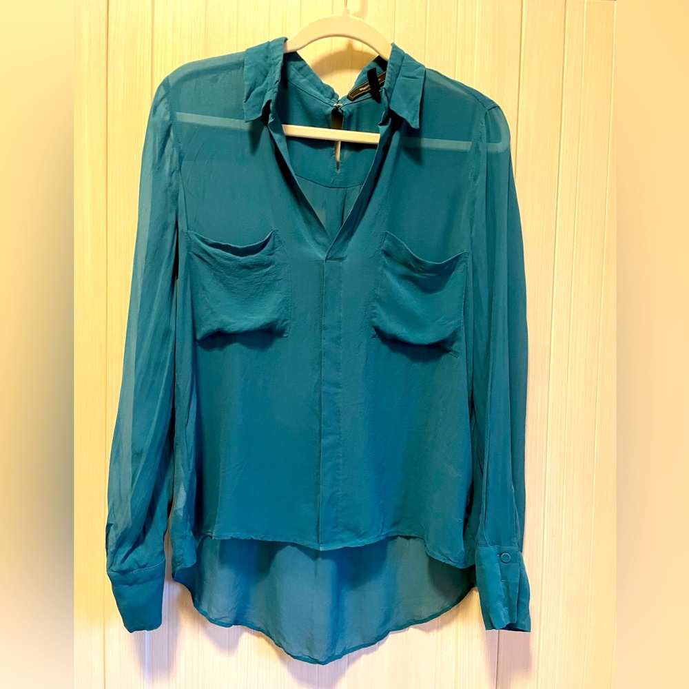 BCBG 100% Silk Sheer Button Down Size Medium